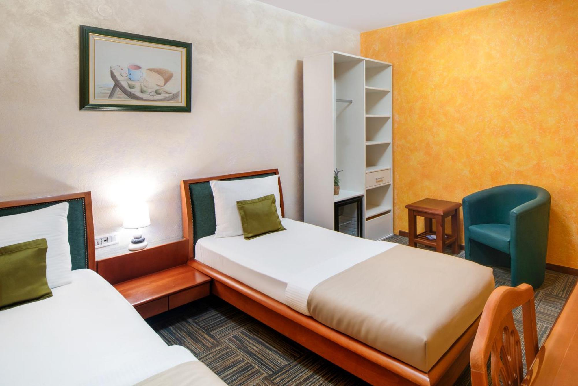 Hotel Kerber Podgorica Ngoại thất bức ảnh