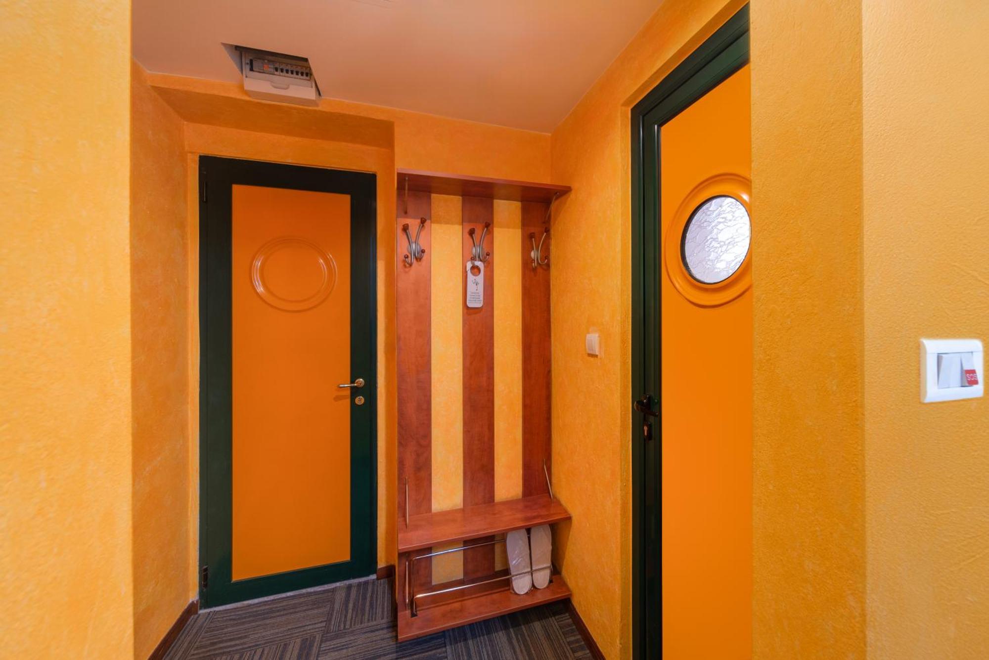 Hotel Kerber Podgorica Ngoại thất bức ảnh