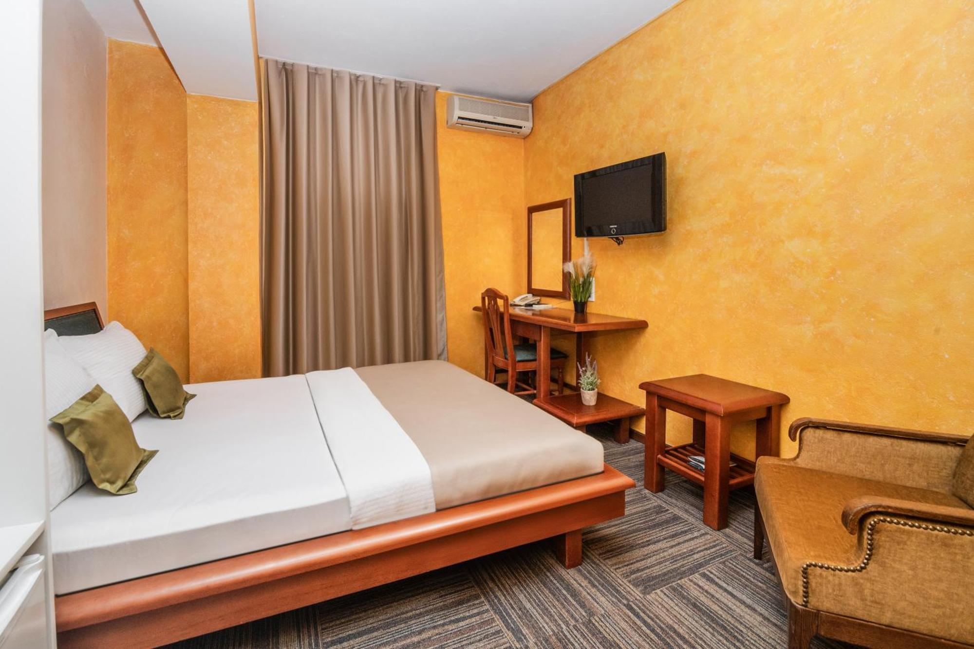 Hotel Kerber Podgorica Ngoại thất bức ảnh